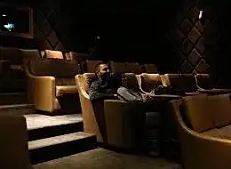 Gizli Kamera ve Fotoğraf Çekimi Sinemada Evlilik Teklifi Organizasyonu