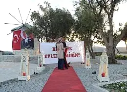 Romantik Dans Anı ve Alaçatı Evlilik Teklifi Organizasyonu