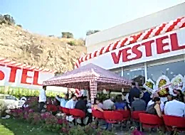 Vestel Yalıkavak Açılış Organizasyonu Renkli Çadır ve Gölgelik Kiralama İstanbul Organizasyon