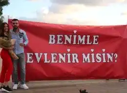 Dev Pankartla Evlenme Teklifi Organizasyonu İstanbul