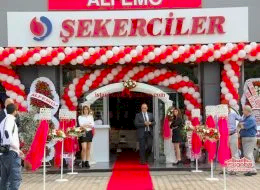Alfemo Açılış Organizasyonu Zincir Balon ve Kapı Tak İstanbul Organizasyon