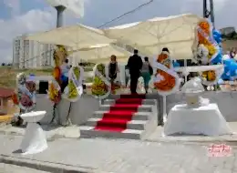 Yürüyüş Yolu Süsleme ve Kırmızı Halı Temini İstanbul Organizasyon