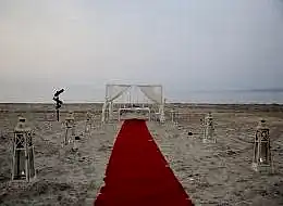 Kumsalda Evlilik Teklifi Organizasyonu Yürüyüş Yolu