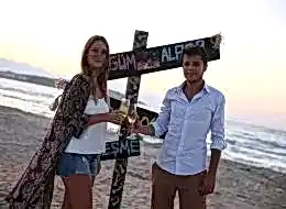 Şampanya ile Evlilik Teklifi Organizasyonun Kutlandığı An