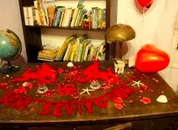 Özel Objeler ile Otel Odası Süsleme ve Evlilik Teklifi Organizasyonu İstanbul