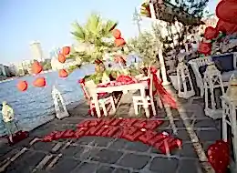 Tül Süslemeleri ve Kırmızı Kalpli Uçan Balon Temini