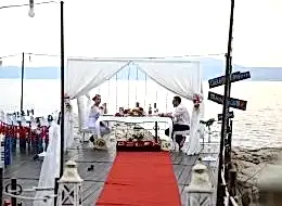 Sürpriz Evlilik Teklifi Organizasyonu İskele Süsleme ve Profesyonel Fotoğraf Çekimi İstanbul