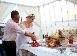 İskelede Evlenme Teklifi Organizasyonu Butik Pasta Kesme İstanbul Organizasyon