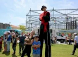 Şenlik Organizasyonu Tahta Bacak Animasyon Gösterisi İstanbul Organizasyon