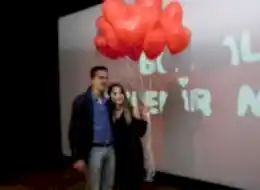 Uçan Balonlar Eşliğinde Sinemada Evlilik Teklifi Organizasyonu İstanbul