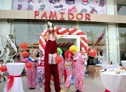 Pamidor Açılış Organizasyonu Tahta Bacak Hizmeti ve Palyaço Temini İstanbul Organizasyon